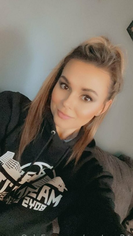 mrstoes24 star naked img