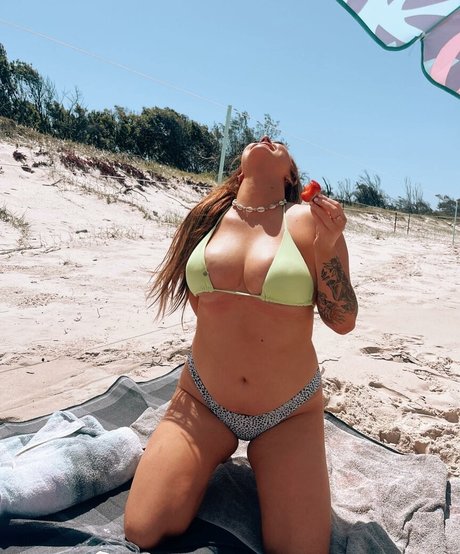 Hayley Aurisch perfect actress picture