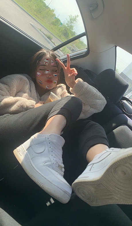 asian cheerleader onlyfans porno image