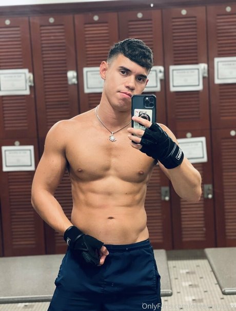 oliverhuntxxx model art img