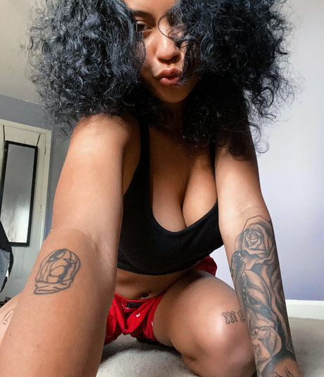 nadia999 beautiful star pic