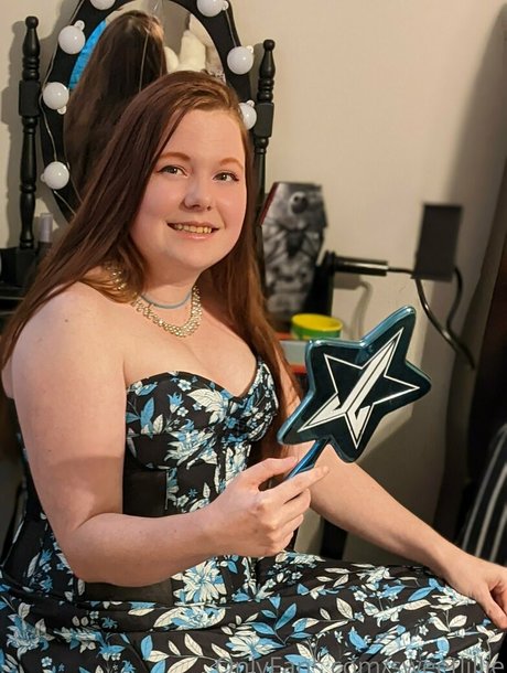 sweetlillie high quality pornstar pics