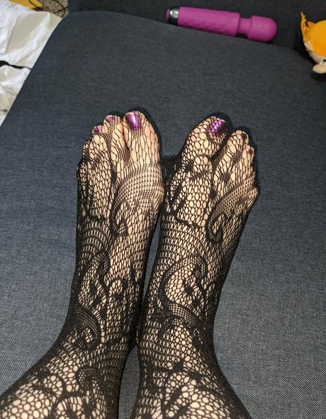 sweetlillie model naked galleries