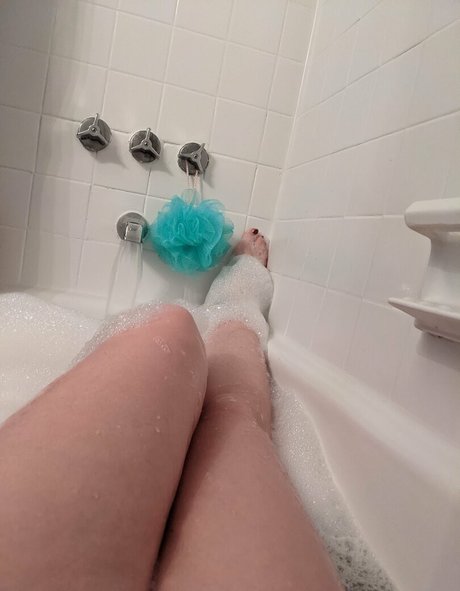 sweetlillie pornstar hd pics