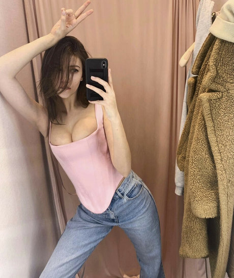 Laura Margesin model sex image