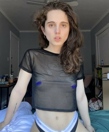 feet milf onlyfans erotic pic