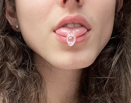 Helmet Girl porn actress picture