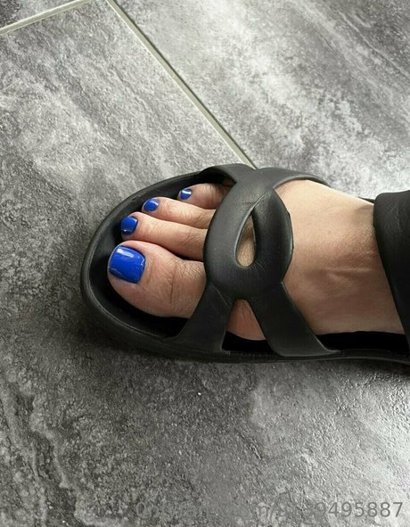 foot mistress miss b erotic pornstar photo