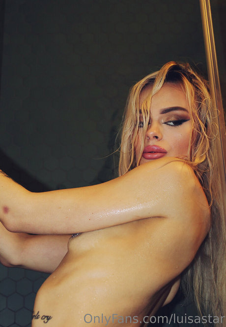 luisastar nudes model pictures