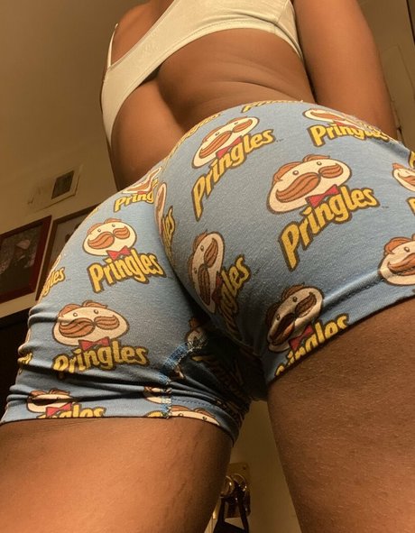 its sliim erotic pornstar img