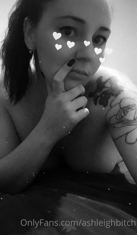 ashleighbitch xxx star pics