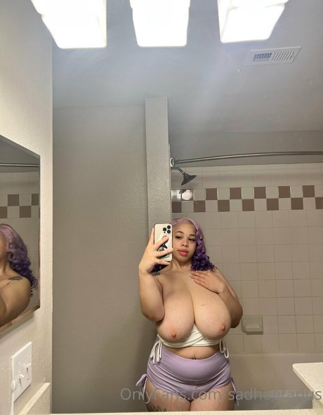 Sadhoetarius high quality actress photo