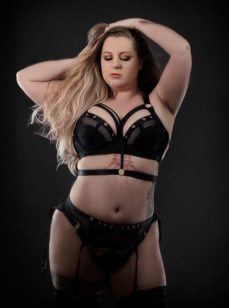 Ruca Angel model free img