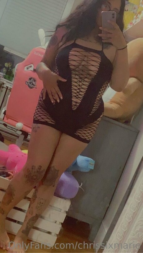 chrissixmarie model xxx picture