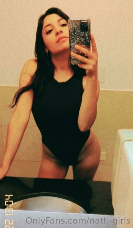 natti girls star hot img