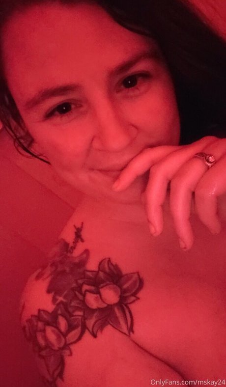 mskay24 pornographic model photo