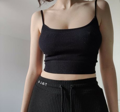 llucky 22 star pretty photos