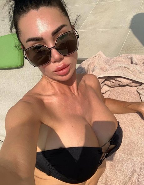 Sexy Alisa erotic actress picture