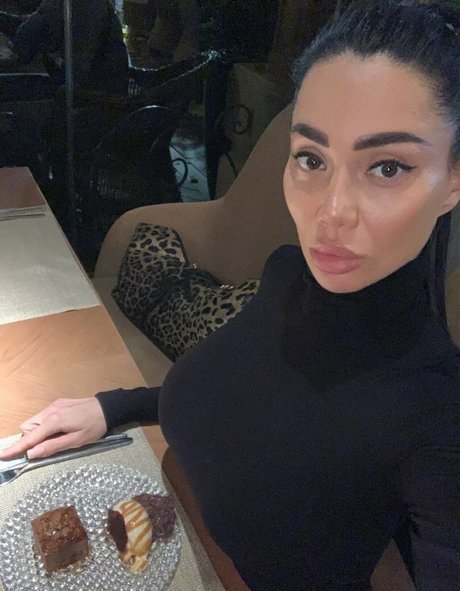 Sexy Alisa pornstar exclusive image