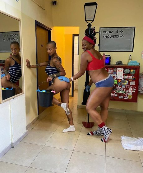 Anna Leeat Krupnik exclusive model pictures