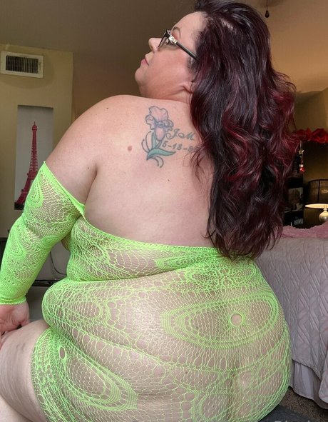 bettieblushe actress image