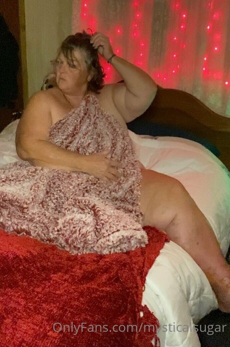 mysticalsugar nice model pic