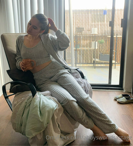 abbysworldsastage model exclusive pics