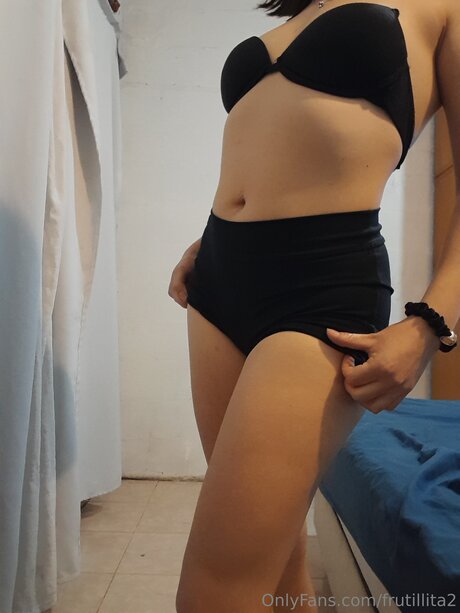 frutillita2 model pornographic archive