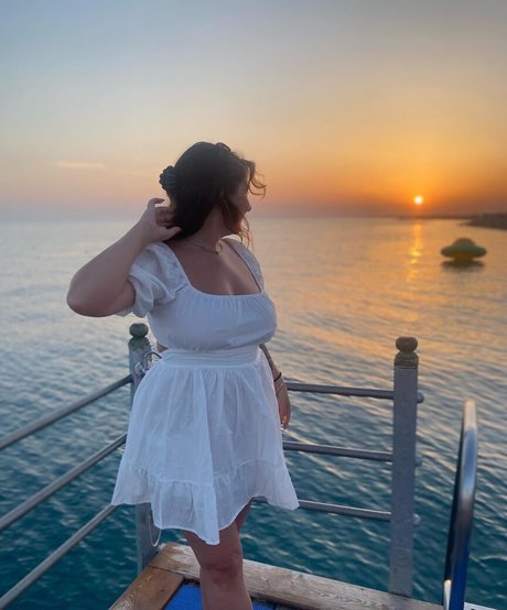 Aylesh H pornstar hd photo