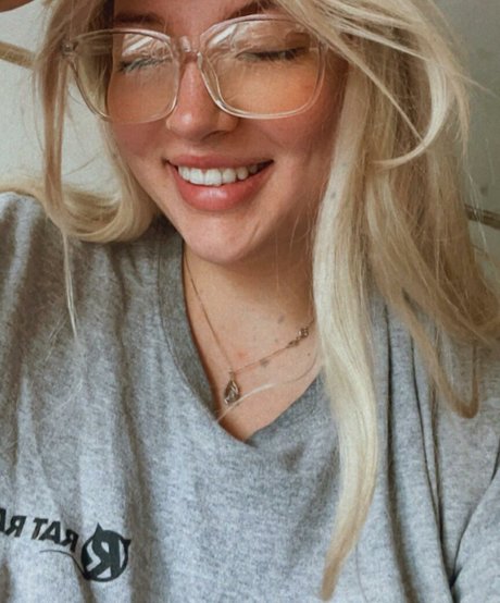 Shona Colson free pornstar pictures