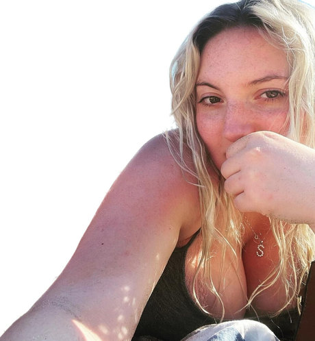 Shona Colson nude pornstar pic