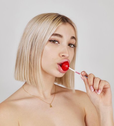 beauty teen onlyfans art nude picture