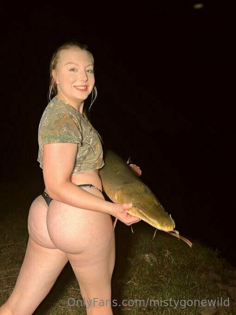 mistybluegonewild star nude picture