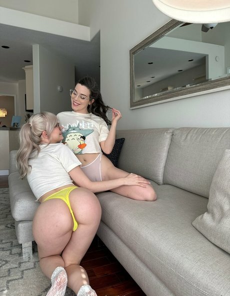 vauntastic high quality model archive