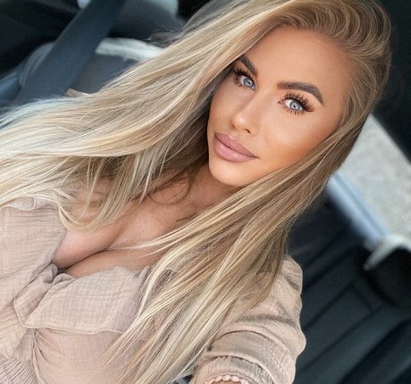 Noele Natalia star adult archive