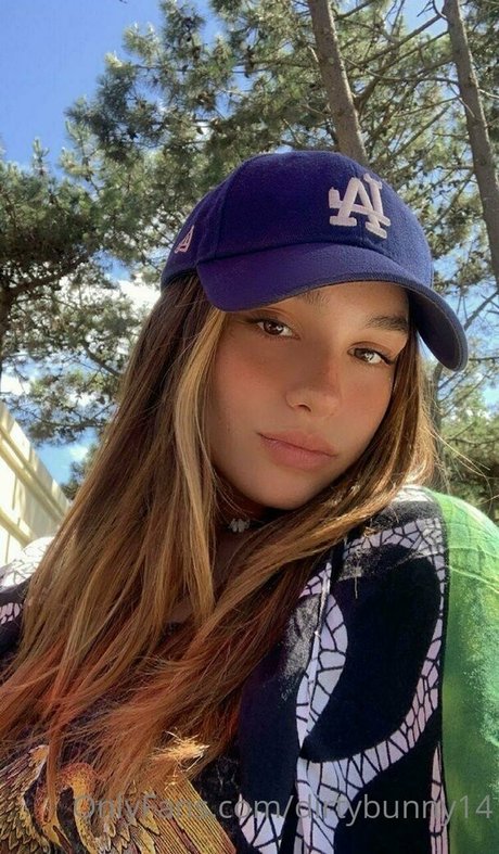 dirtybunny14 erotic star gallery