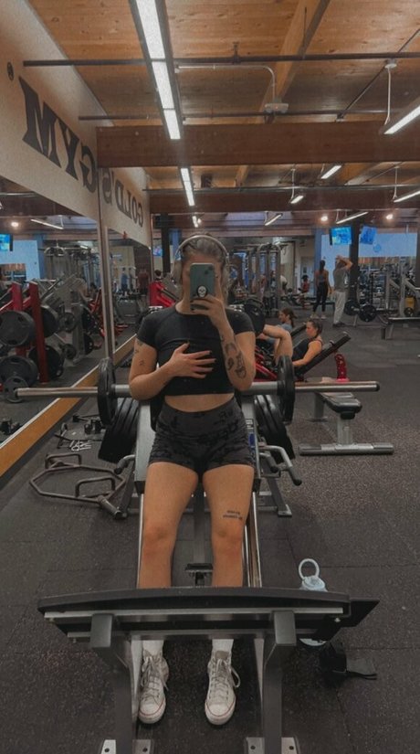 BaileyGoat exclusive actress pics