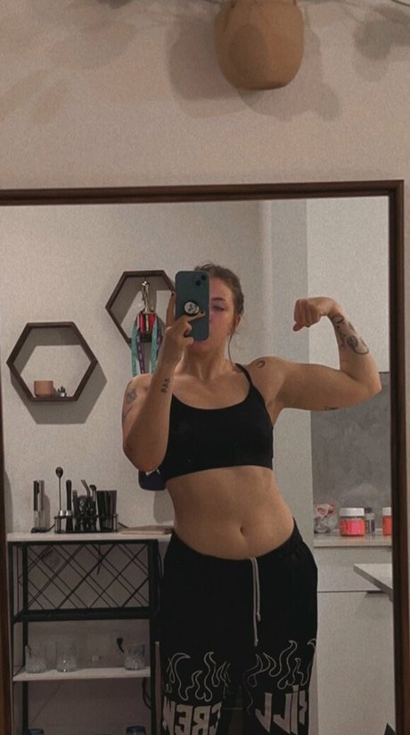 BaileyGoat pretty star photo