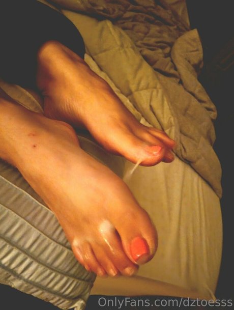 dztoesss star sex img