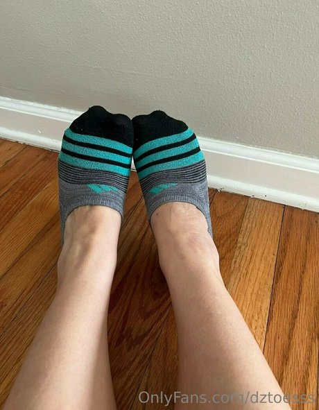 dztoesss pornstar nice photo