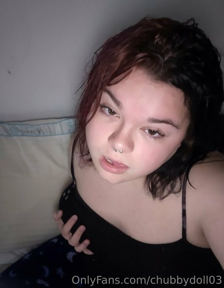 chubbydoll03 erotic star picture