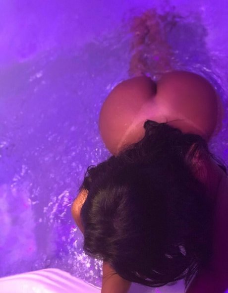 renataryos sex actress photos