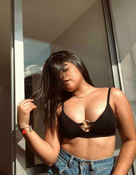 busty ebony onlyfans hot img