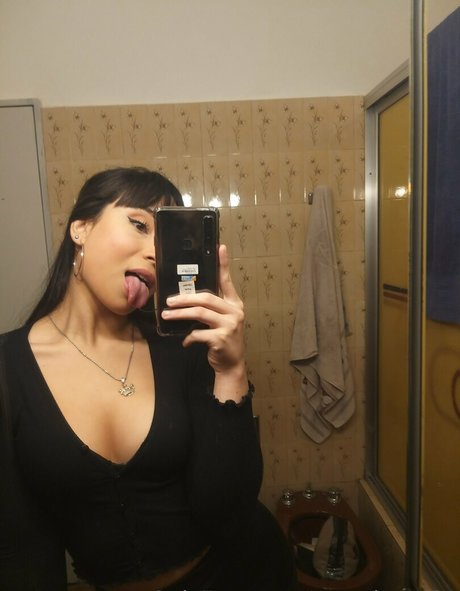 octaviasex21 model adult picture