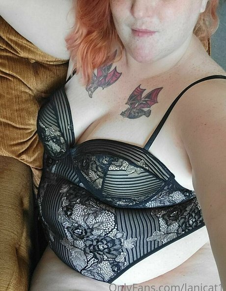 lanicat1 model naked images