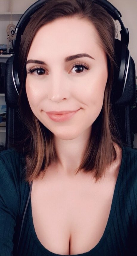 Armorra pornstar photo