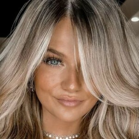 Dela Reilley adult actress pics