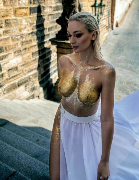 Barbora Mottlova perfect actress pic