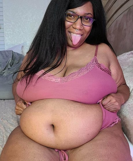 josie4free star xxx photos