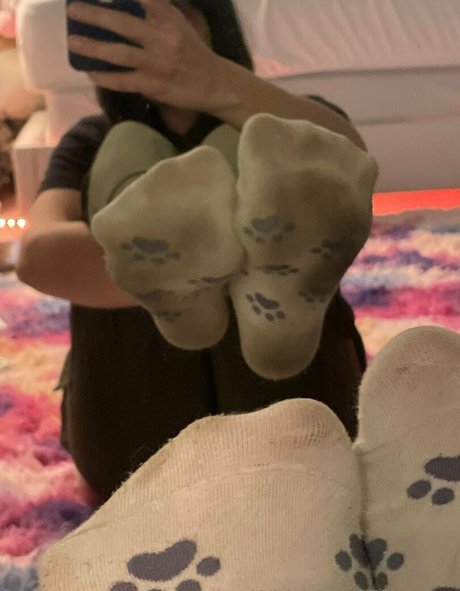 leahsprettyfeet pornstar adult pictures